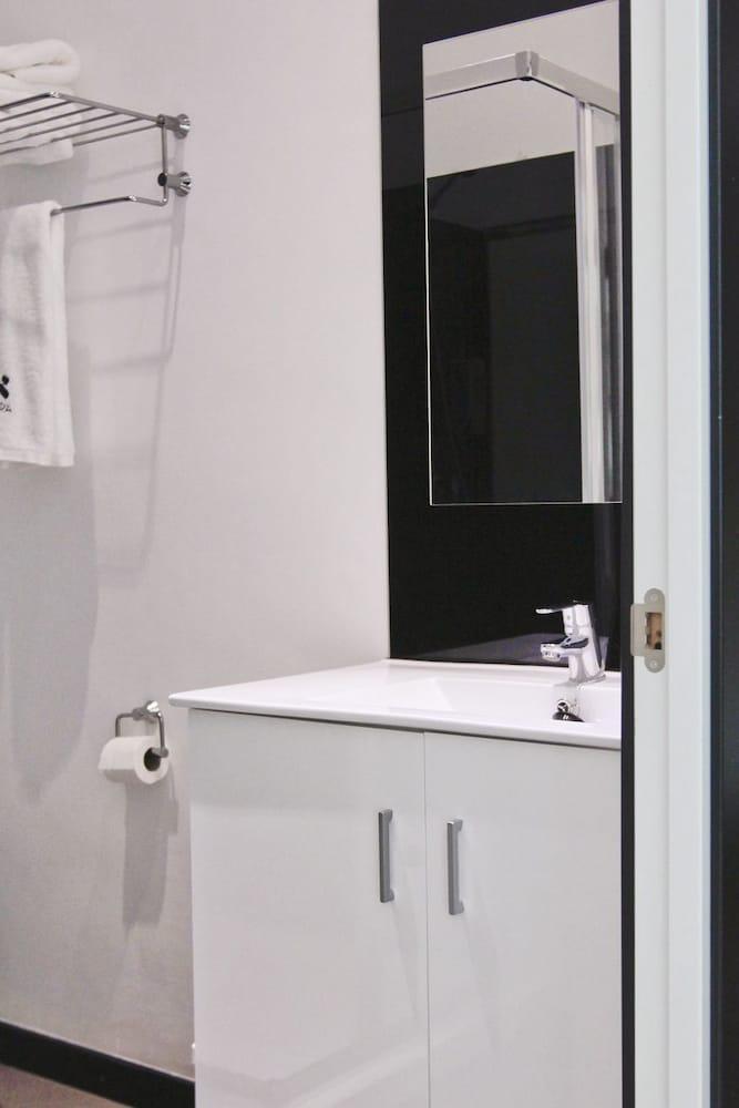 Amra Barcelona Caspe Hotel Kültér fotó